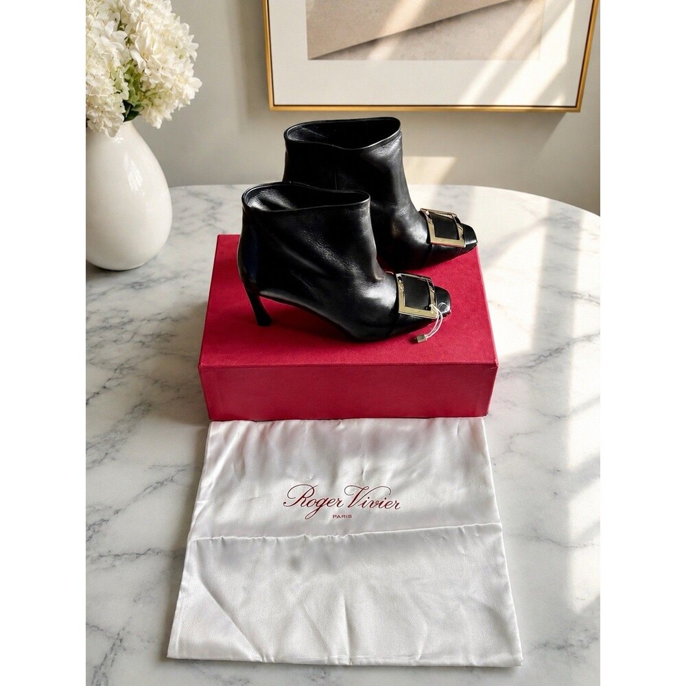 Roger Vivier Trompette Buckle Boot Black Leather Ankle Boots Size 35 US 5 NWOT